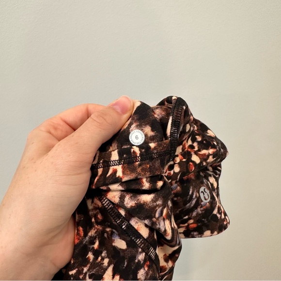 Lululemon Invigorate High-Rise Tight 25” Motion Flux Multi Polkadot 6 Pickleball - Picture 13 of 15